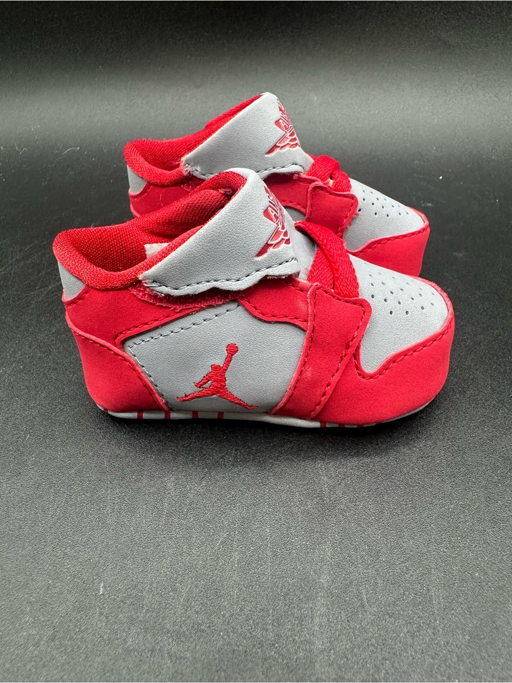 Nike Jordan 1st Crib Booties 370305-002 Toddler Baby Red Gray Shoes Size 1